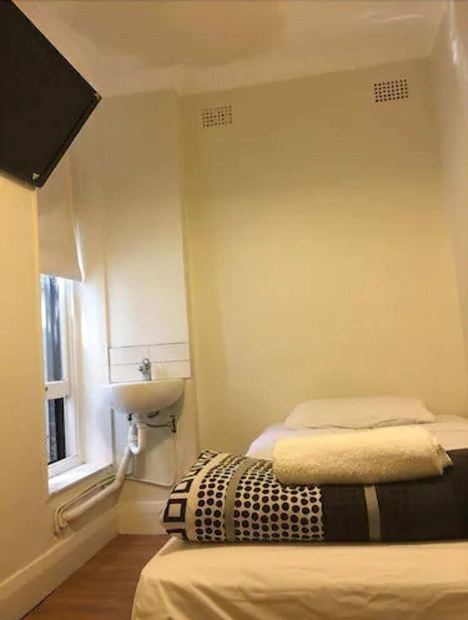 Highfield Private Hotel Сидни Екстериор снимка